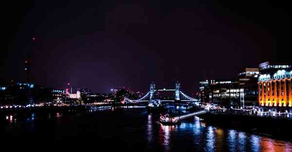 手机怎样安装Instagram