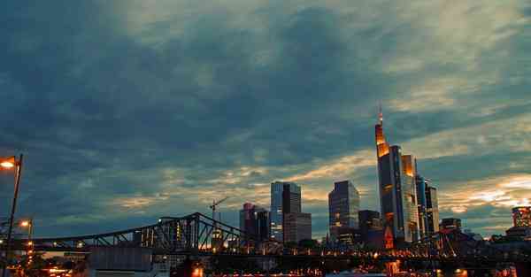 安卓手机怎么下tiwwer