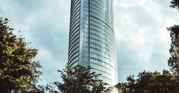 苹果机ins要爬墙吗